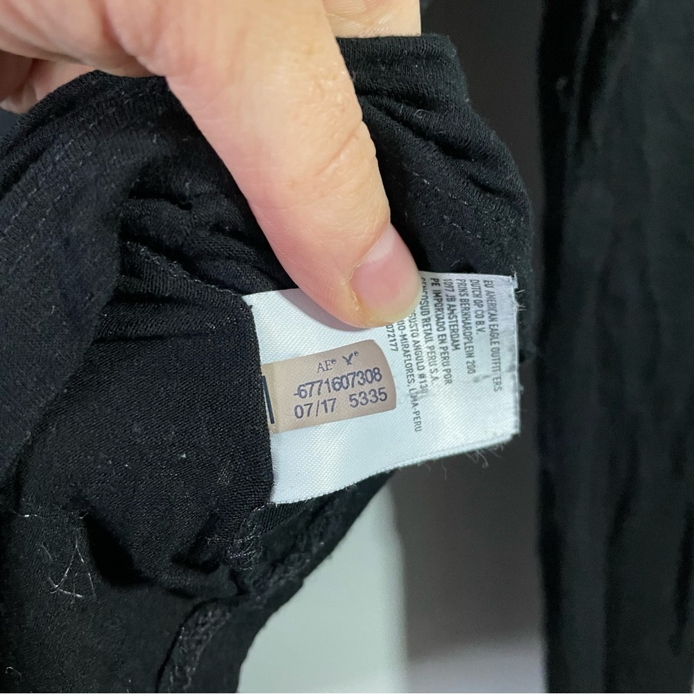 American Eagle Outfitters Soft & Sexy Slub Black Stretchy Long Sleeve Top Small - Picture 5 of 5